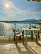 Sunset Apartment With Private Beach