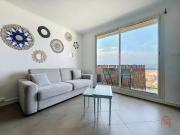 Sea view - Balcony - Beach - Free parking