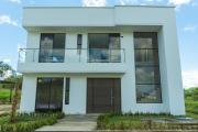 Villa Carmen de Apicalá, Piscina Privada, Jacuzzi y BBQ Hasta 16 huéspedes