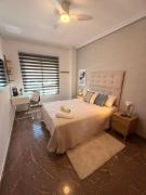 Snug room near Alicante City Center