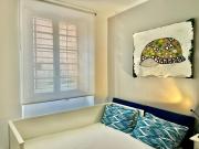 2 Bedroom Flat at just 4 tube stops from Coliseum