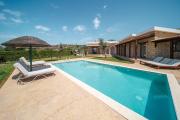 Top Coral Bay