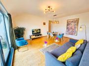 Relax in a Stunning Penthouse with terrace&parking