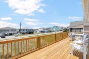 Top Topsail Beach