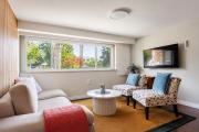 Cozy Coastal Retreat Close to Beach Park