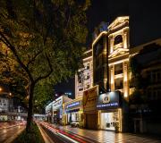 Yoyo Airport Saigon Hotel