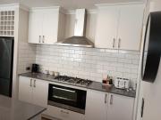 Top Jindalee