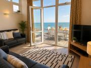 Top Westward Ho