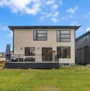 Top Chestermere