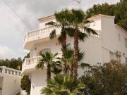 Großzügiges Ferienhaus in Benissa mit 2 Wohnungen, Pool & Meerblick