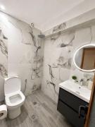 Kingsland Apartment Ksamil