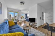 Warsaw Airport Apartment - Balcony & Parking - by Rentujemy