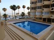 Marina Blue & Rooftop Pool Studio - Vistas al Mar y Playa