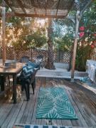 APPARTAMENTO CORALLO with PRIVATE GARDEN