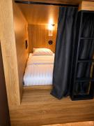 De Lola Podshotel