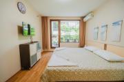 Top Golden Sands