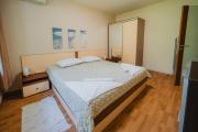 Top Golden Sands