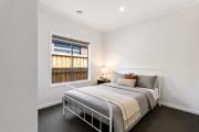 Top Caroline Springs