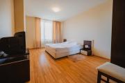 Top Golden Sands