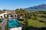 Villa Orlando by Aguilarent