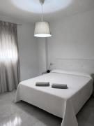 Top Alora