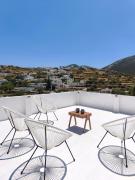 Top Apollonia