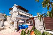 Top Sarandë