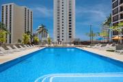 Waikiki Banyan stay with pool, hot tub & sauna