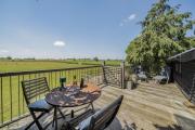 Top East Dereham