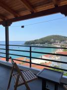 Top Himare