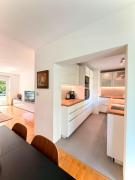 Central Townhouse with Parking