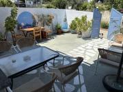 Blue Dolphins 2 bedroomed house with court yard