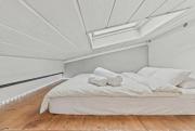 BAT Home Solutions Trier - alles was ein Hotel nicht bietet - Apartment mit STERNEN-Schlaf - ruhig im privaten hist Innenhof-Terrasse-Grill-Pergola - 5 Min zur Altstadt - direkt am Südbahnhof - für bis zu 4 Personen