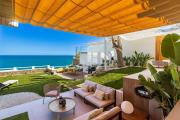 Casa Folimanka, 250sqm Garden Duplex with Jacuzzi, Sea View & Cinema