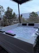 Top Kasauli