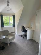 Top Sandhurst