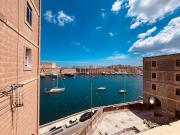 Top Senglea