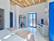 Top Kampos Paros