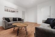 Top Farnworth