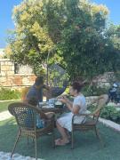 Top Himare Top Himare