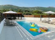 Top Kastel Novi