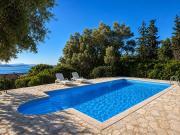 Ulysse77 Sea View Home with Pool & Garden