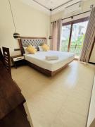 Rāvan City Hotel