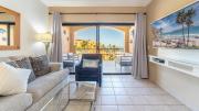 Renovated 2BR2BA Ocean View Retreat on Sandy Beach