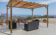 2 Bedroom Stunning Home In Imperia