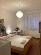 Room in Tisno, near the bridge