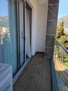 Top Bar