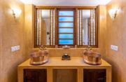 Top Candolim
