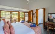 Top Candolim