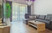 3 Bedroom Nice Apartment In Obrovac